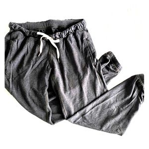 Lululemon drawstring Joggers with pockets